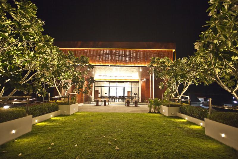 Tri-Shawa Resort Klong Wan Bagian luar foto